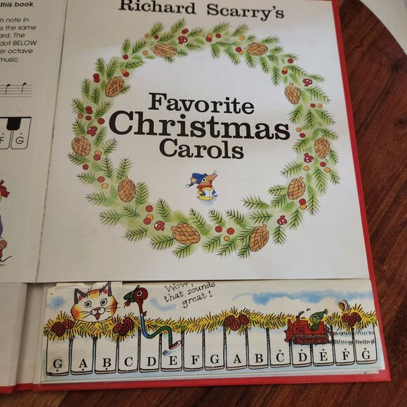 Richard Scarry’s Favorite Christmas Carols – Sunny Boots Musical Book – 1990 - Picture 2 of 4